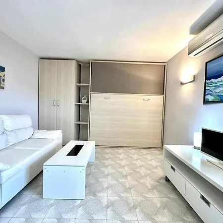 Pelegri Estudio Appartement